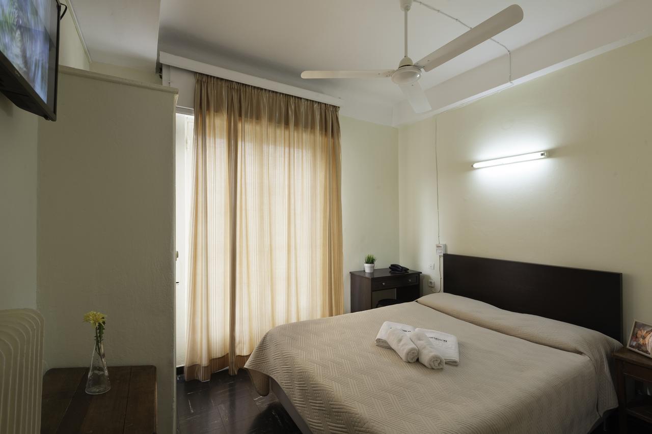 Hotel Artemision à Athènes Extérieur photo