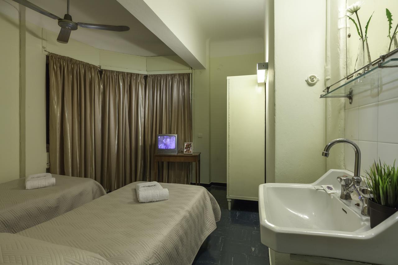 Hotel Artemision à Athènes Extérieur photo