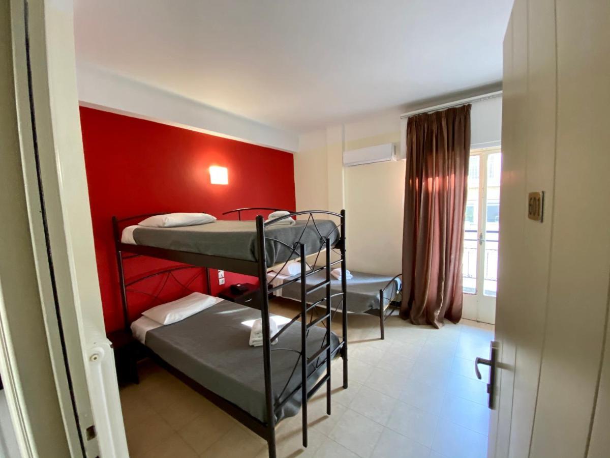 Hotel Artemision à Athènes Extérieur photo